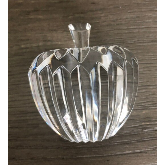 Vintage WATERFORD Cut Glass Lead CRYSTAL APPLE Paperweight Signed EuC - Picture 2 of 7